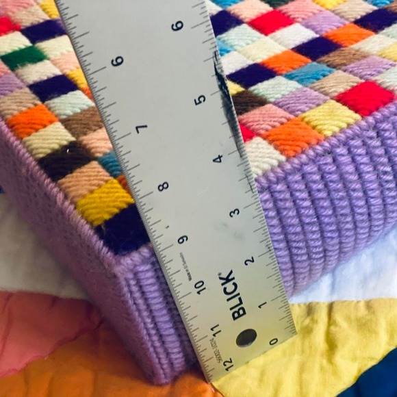 Multicolor‎ Colorblock Handcrafted Purse - Picture 5 of 8